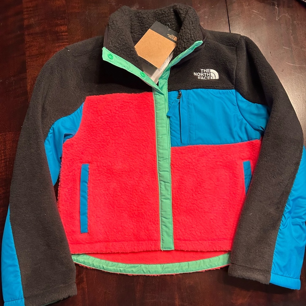 The Northface Jacket Girls NWT